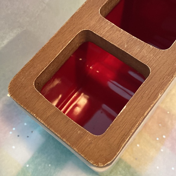 Rae Dunn SEAEON’S GREETINGS toothbrush or makeup brush holder - Picture 4 of 4